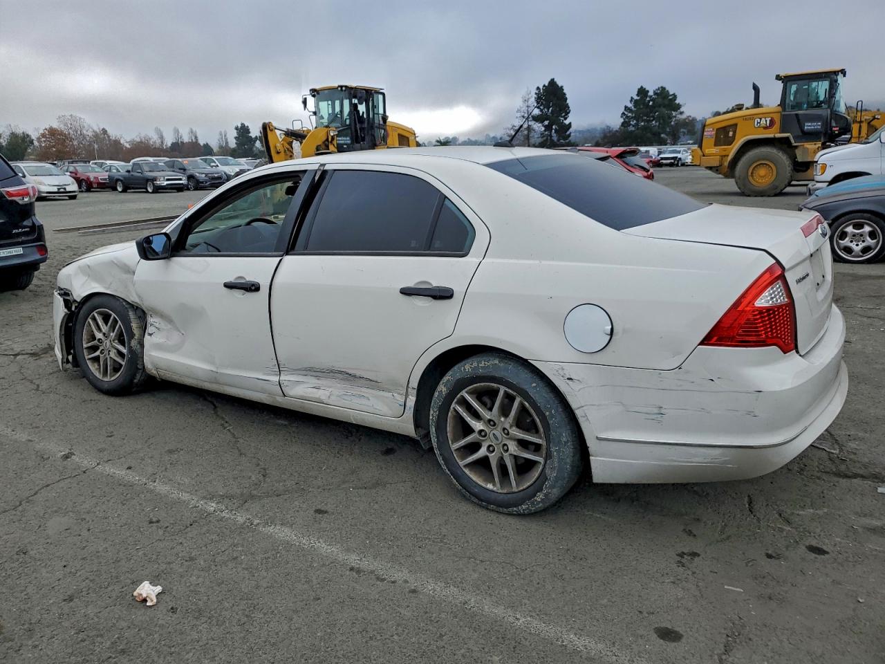 2012 FORD FUSION S photo 2