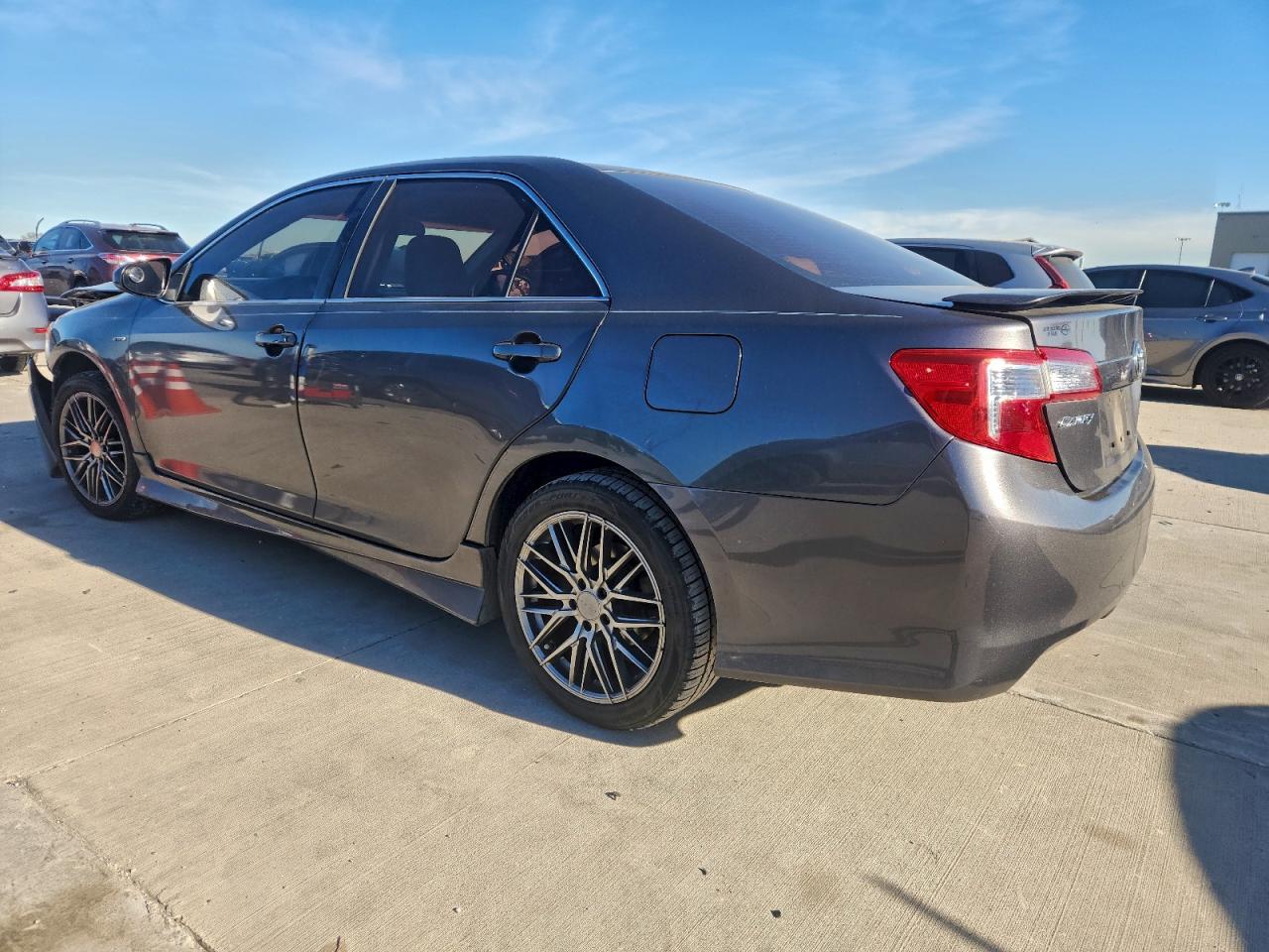 2012 TOYOTA CAMRY BASE photo 2
