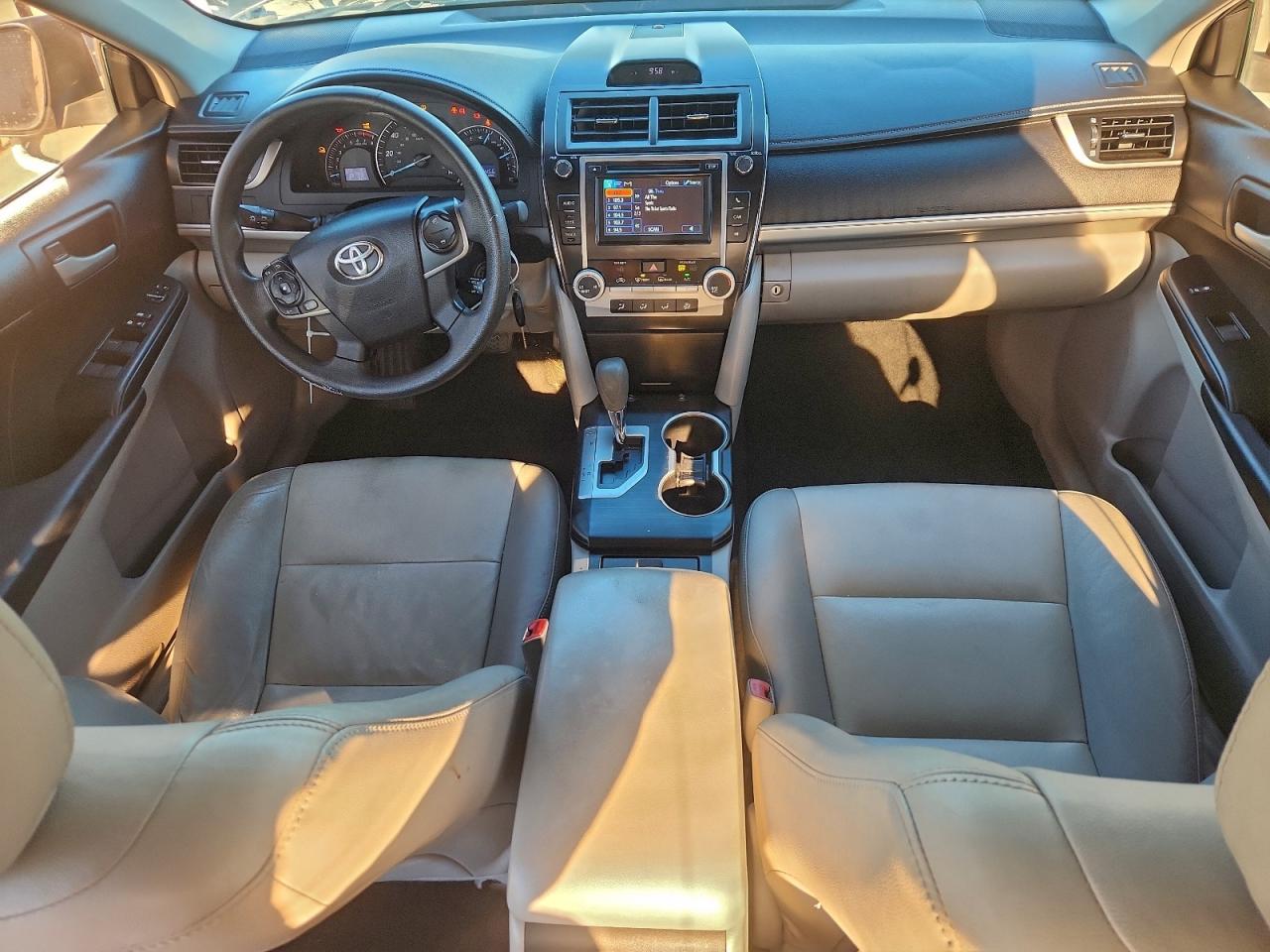 2012 TOYOTA CAMRY BASE photo 8