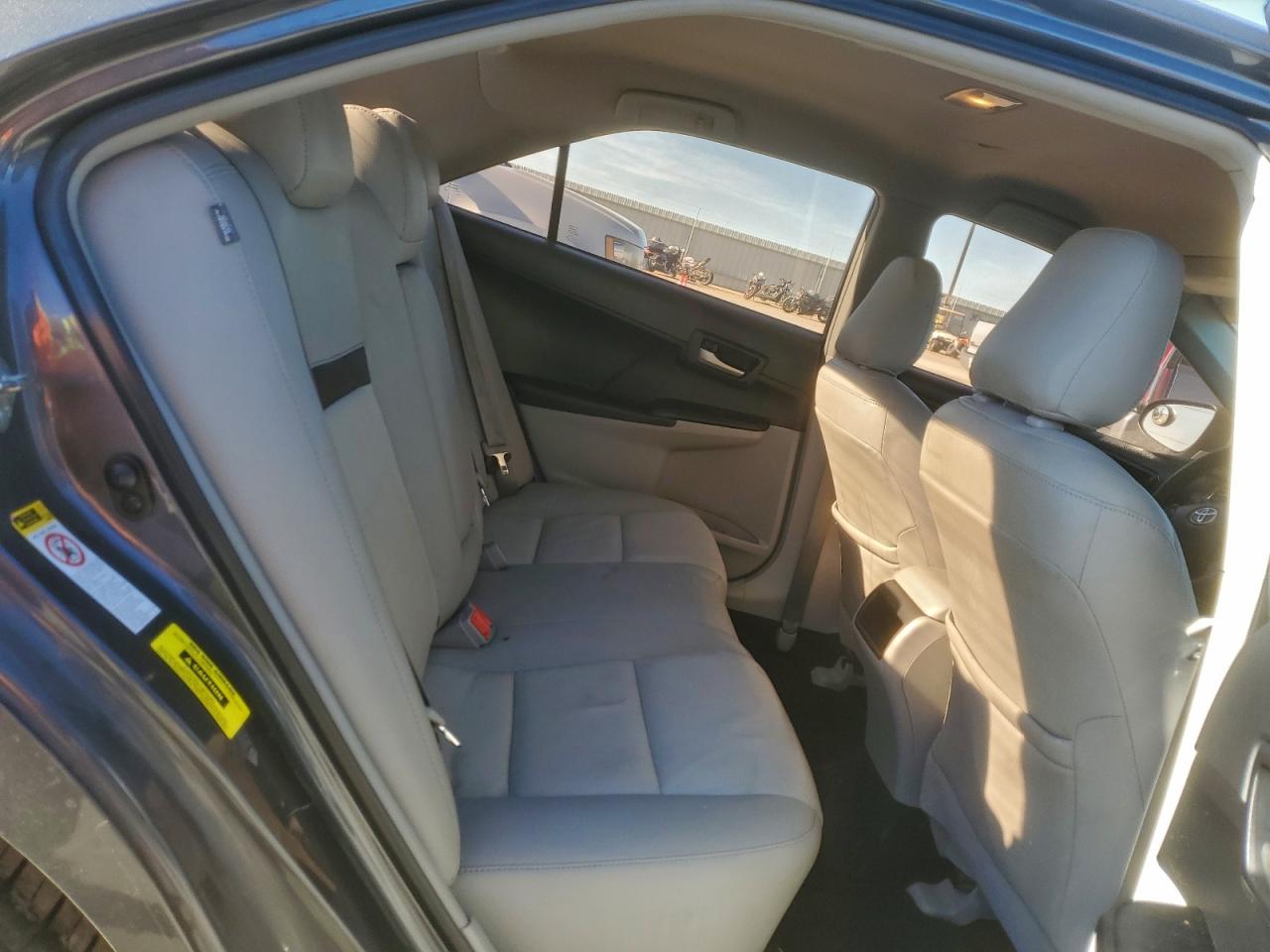 2012 TOYOTA CAMRY BASE photo 10