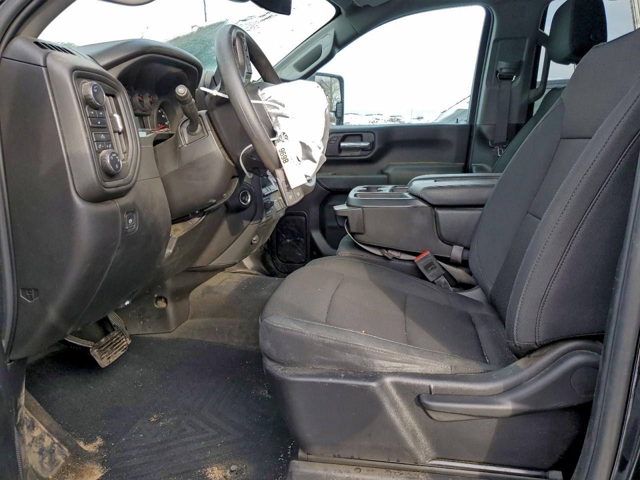 2025 CHEVROLET SILVERADO K2500 CUSTOM photo 19