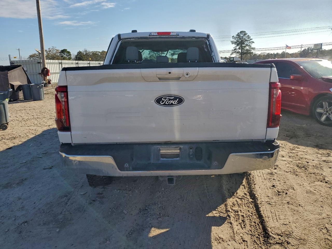 2025 FORD F150 XLT photo 16