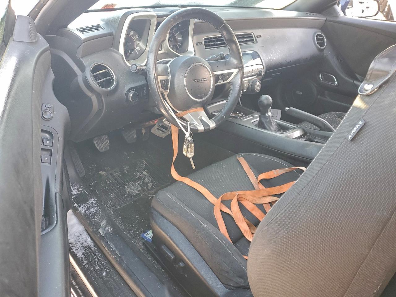 2011 CHEVROLET CAMARO LT photo 8