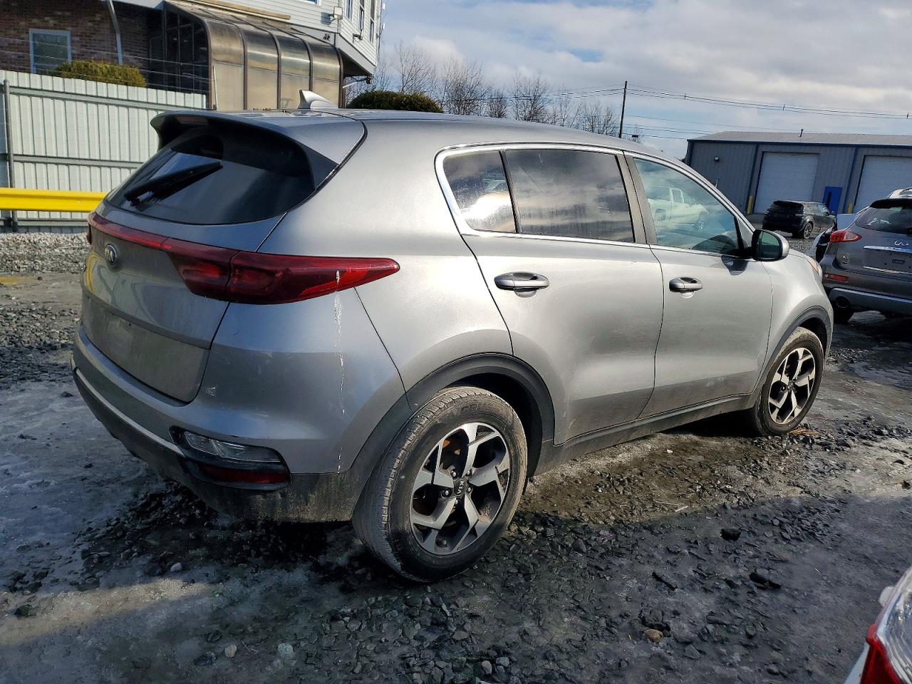2020 KIA SPORTAGE LX photo 3