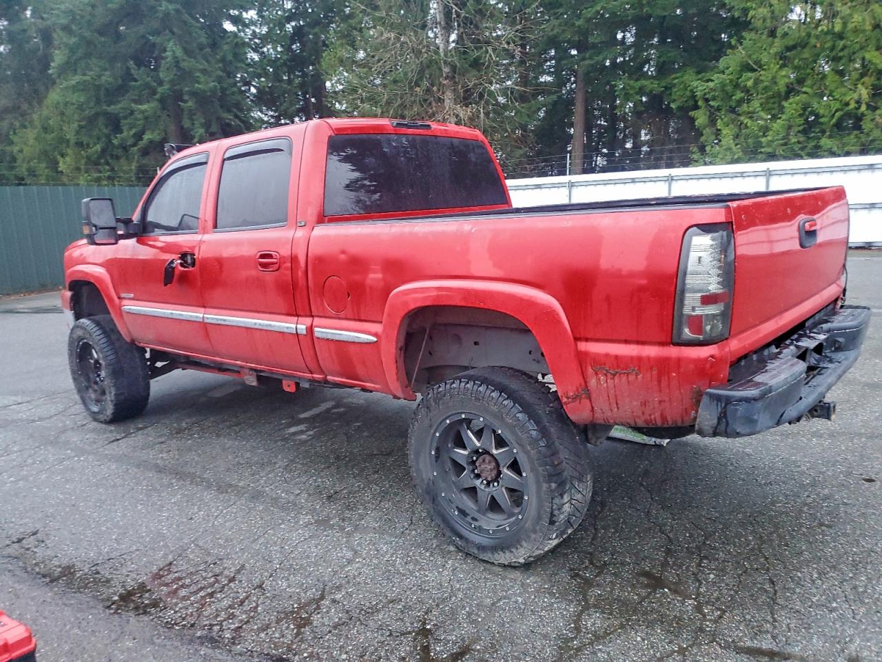 2004 CHEVROLET SILVERADO K2500 HEAVY DUTY photo 2