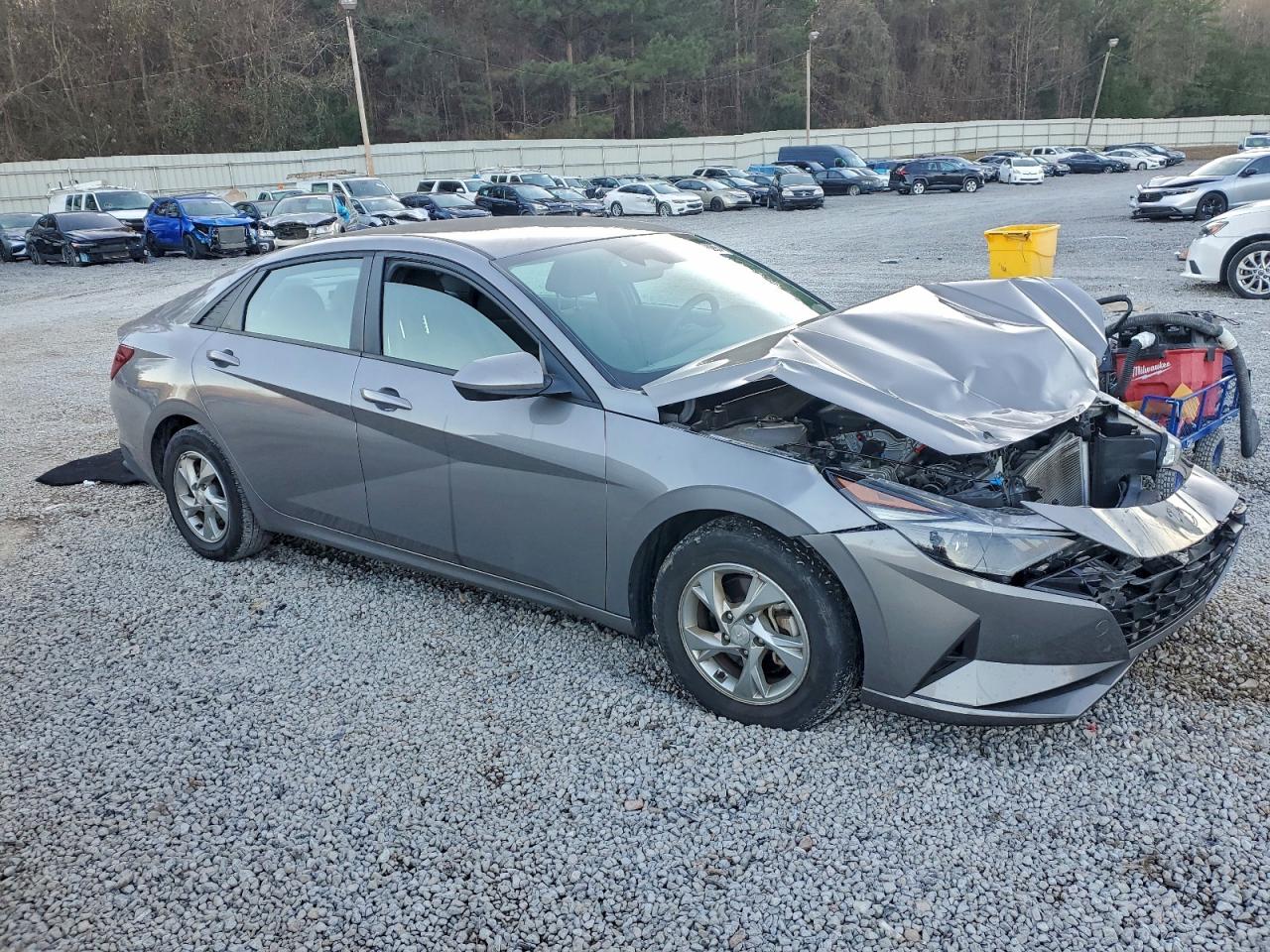 2023 HYUNDAI ELANTRA SE photo 4