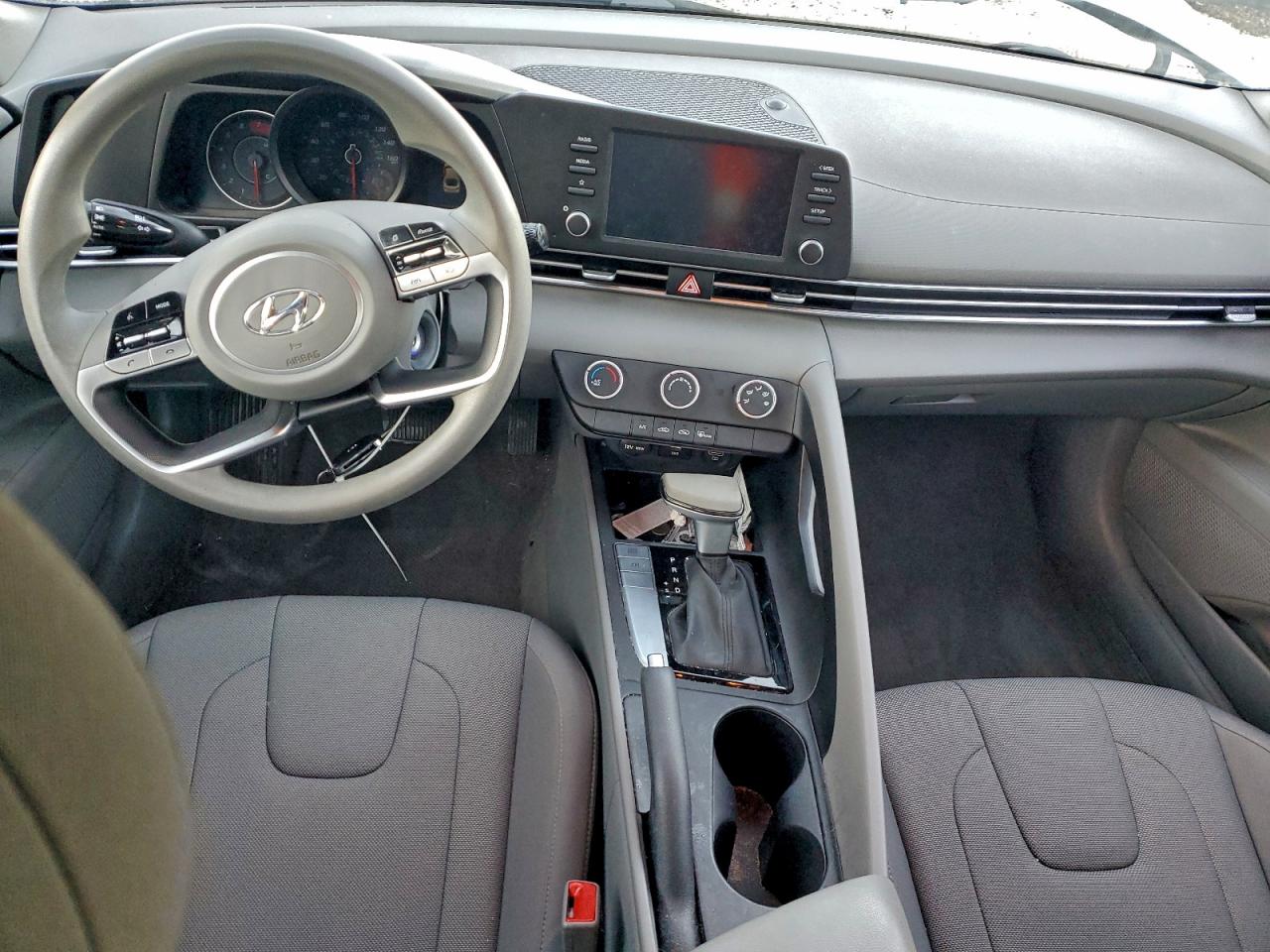 2023 HYUNDAI ELANTRA SE photo 8
