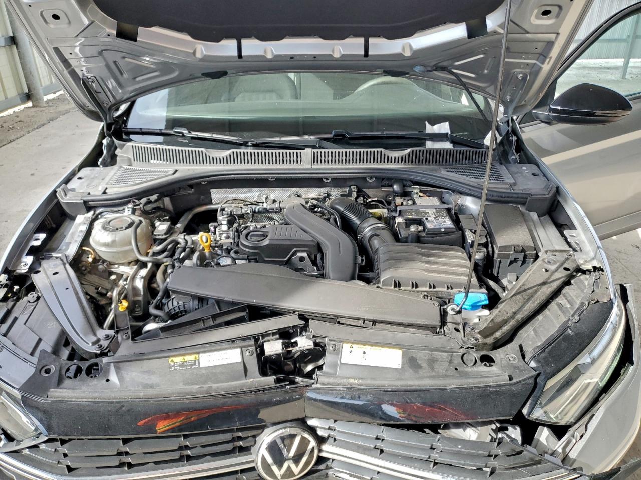 2024 VOLKSWAGEN JETTA SPORT photo 11