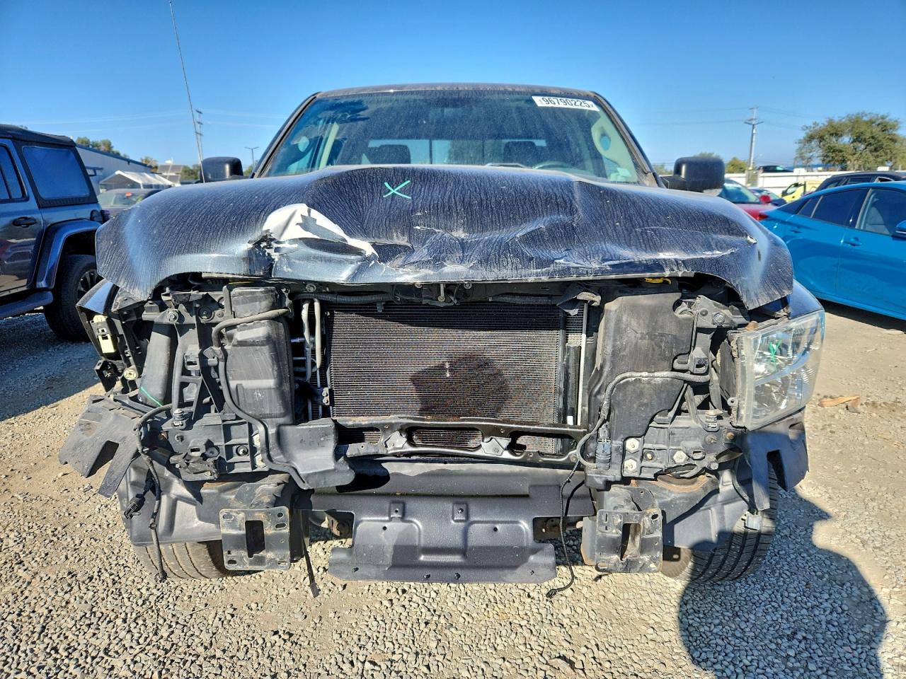 2016 RAM 1500 SLT photo 5