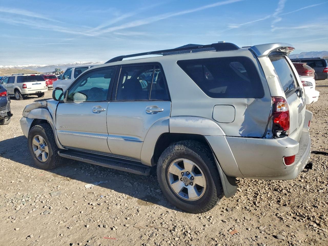 2005 TOYOTA 4RUNNER SR5 photo 2