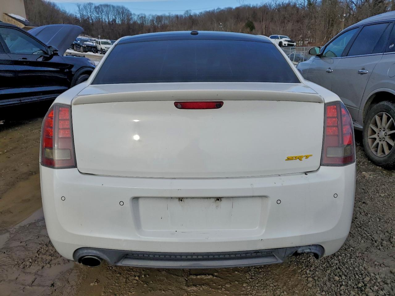 2014 CHRYSLER 300 SRT-8 photo 11