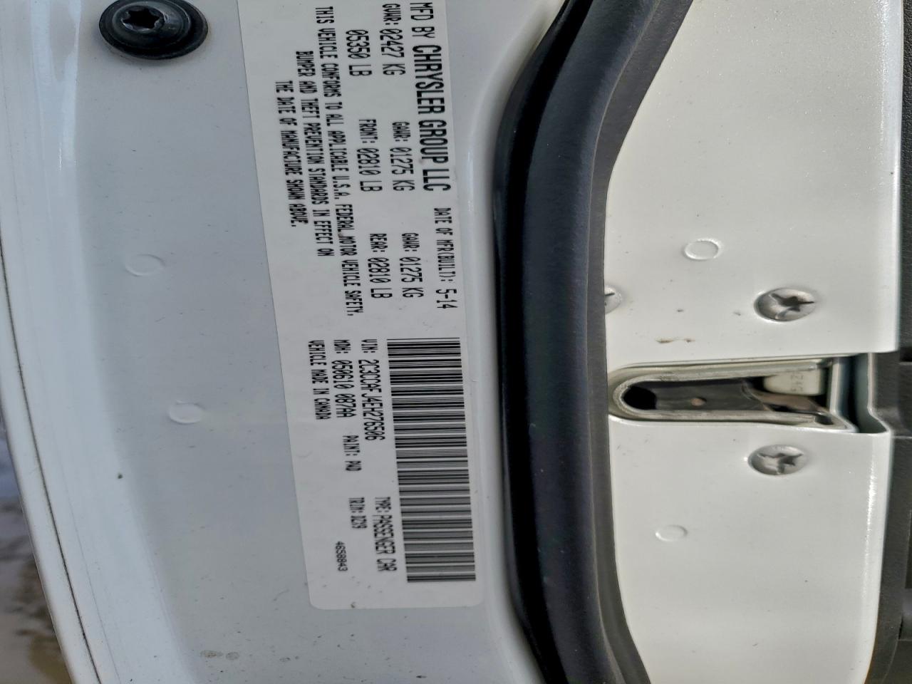 2014 CHRYSLER 300 SRT-8 photo 25