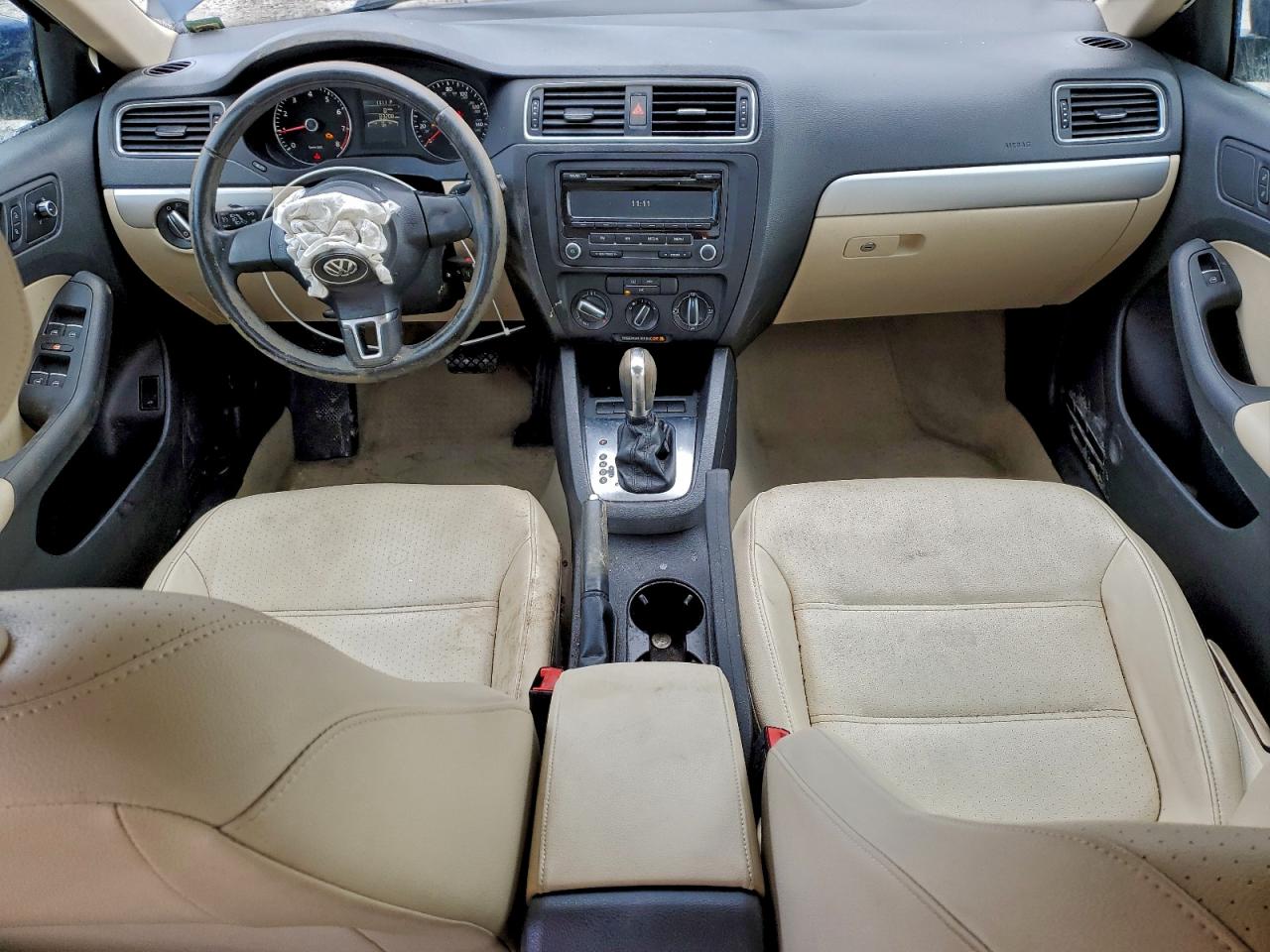 2013 VOLKSWAGEN JETTA SE photo 8