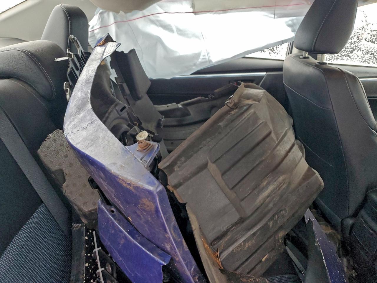 2016 TOYOTA COROLLA L photo 10
