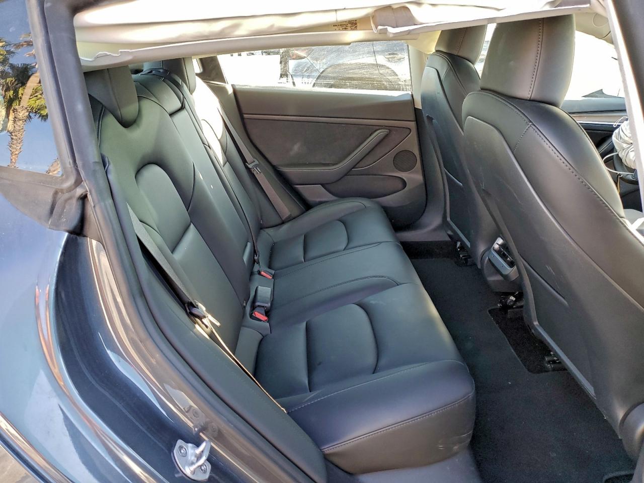 2023 TESLA MODEL 3 photo 10