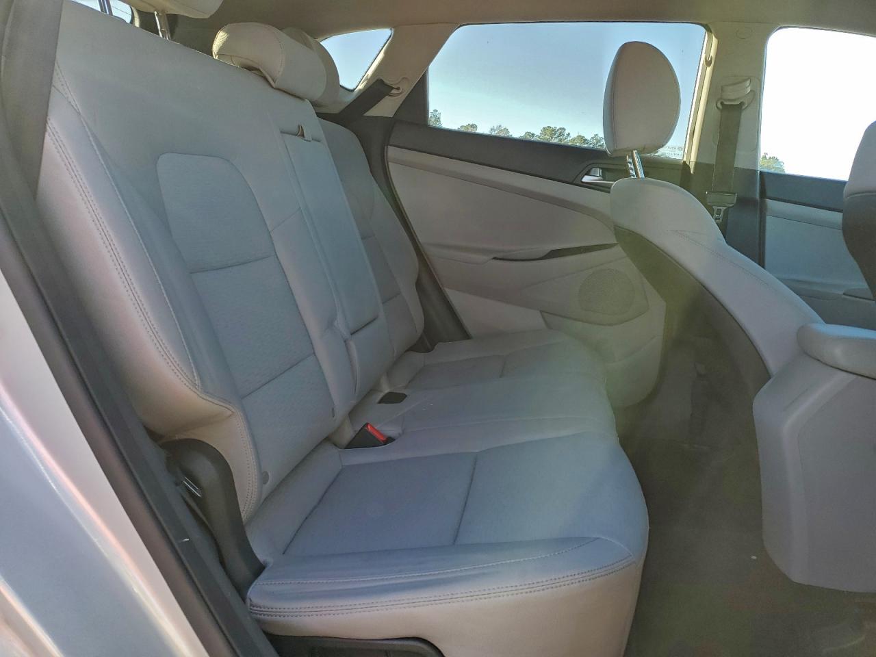 2019 HYUNDAI TUCSON SE photo 11