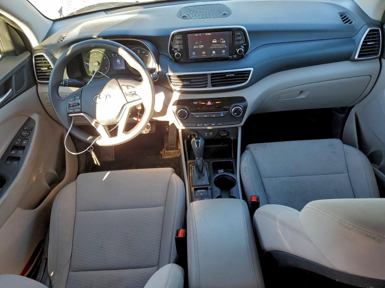 2019 HYUNDAI TUCSON SE photo 8