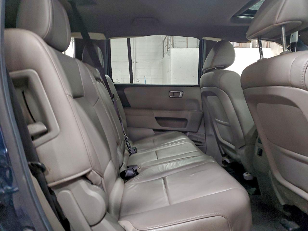 2012 HONDA PILOT EXL photo 11