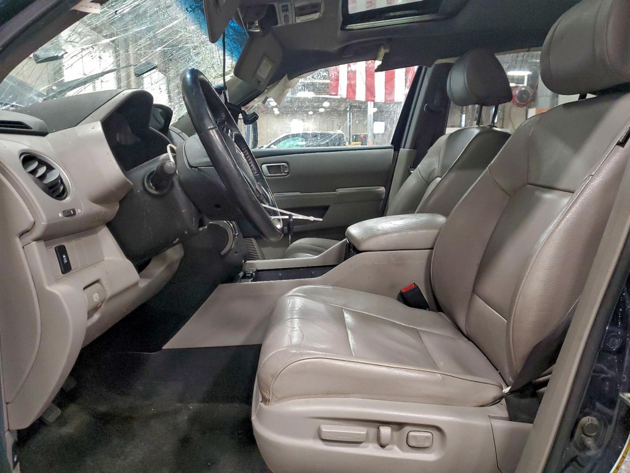 2012 HONDA PILOT EXL photo 7