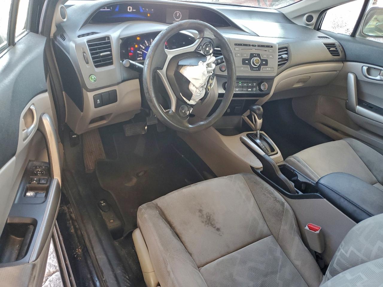2012 HONDA CIVIC LX photo 8