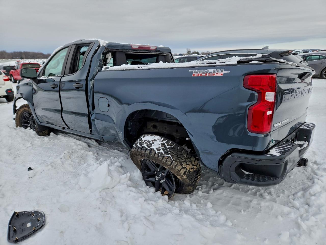 2019 CHEVROLET SILVERADO K1500 TRAIL BOSS CUSTOM photo 2