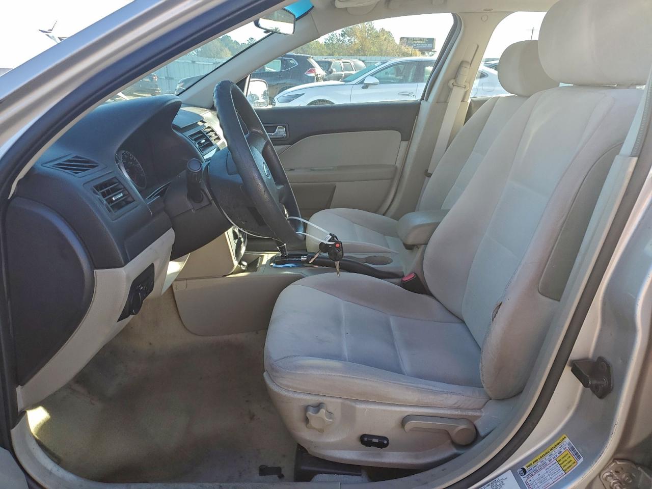 2008 FORD FUSION SE photo 7