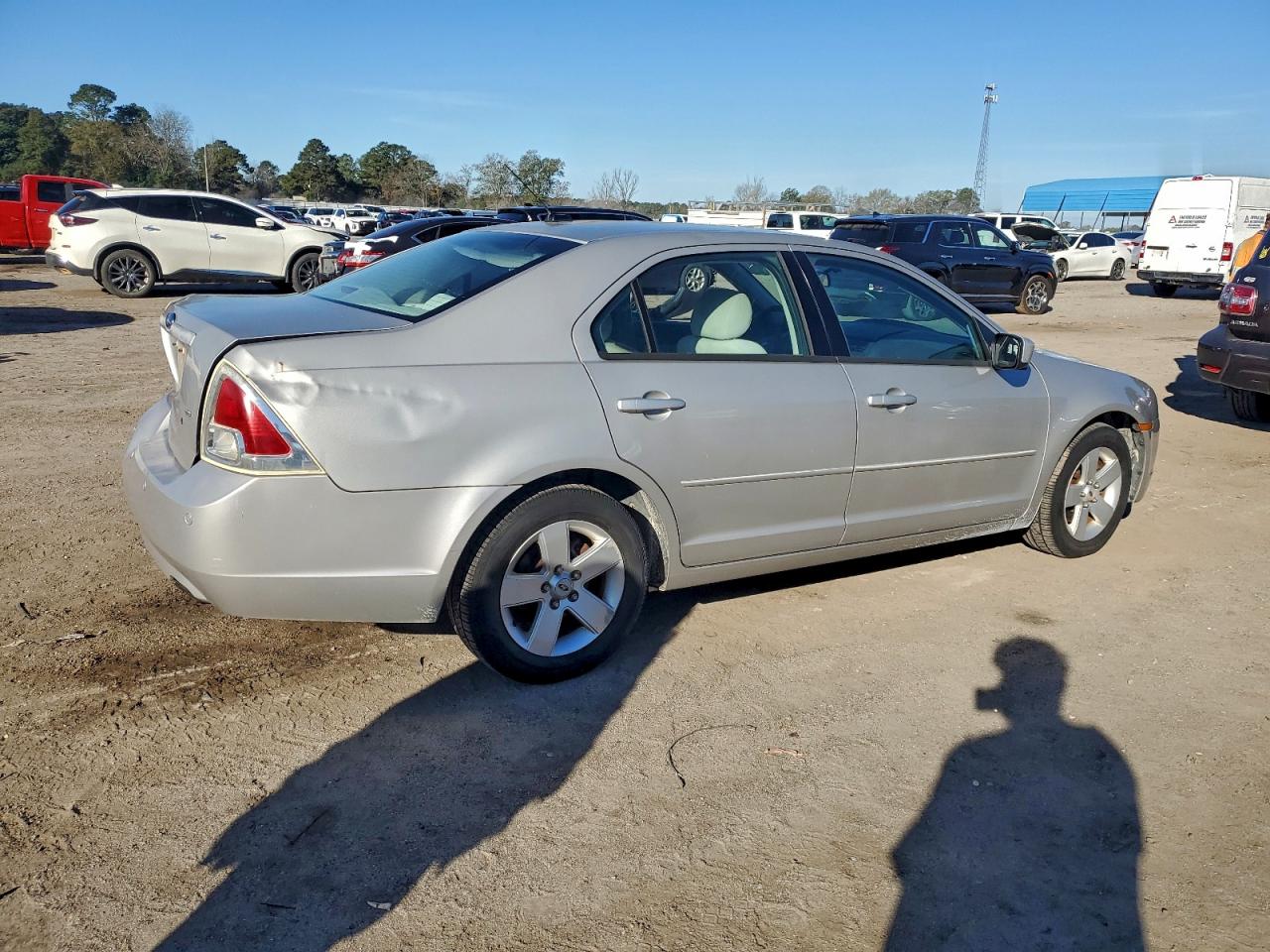 2008 FORD FUSION SE photo 3