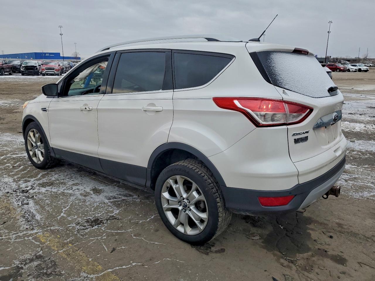 2014 FORD ESCAPE TITANIUM photo 2