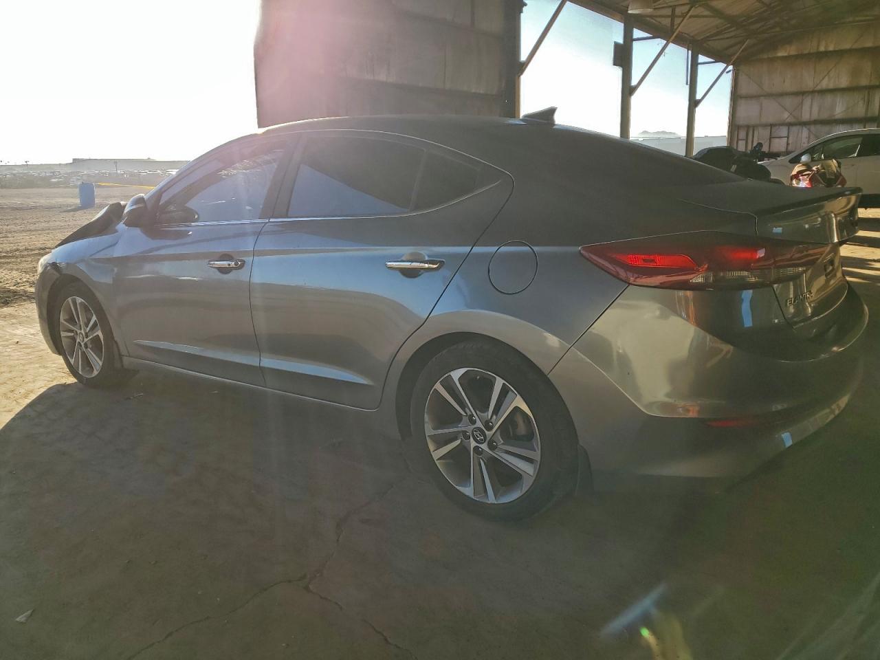 2017 HYUNDAI ELANTRA LIMITED photo 3