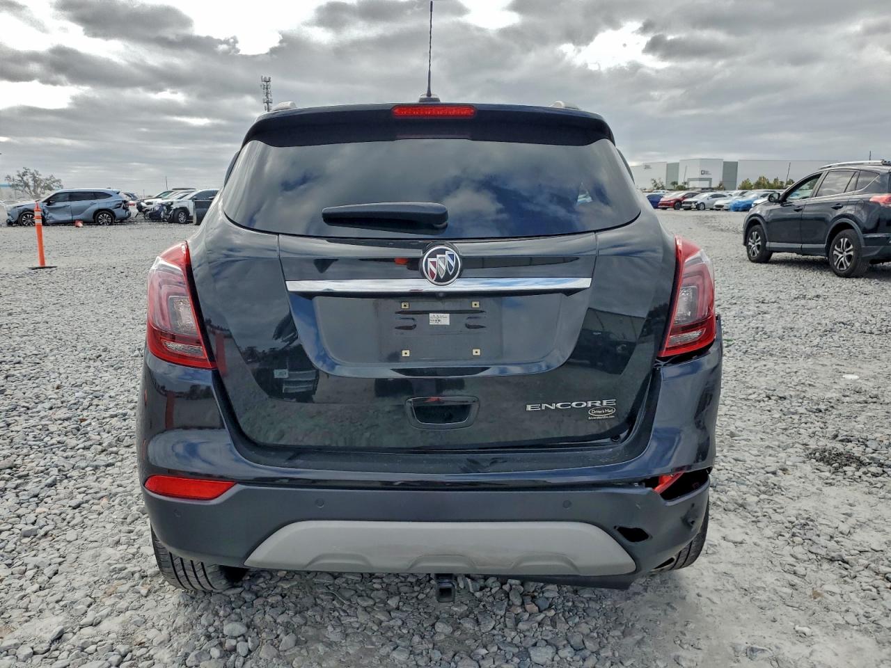 2019 BUICK ENCORE ESSENCE photo 6