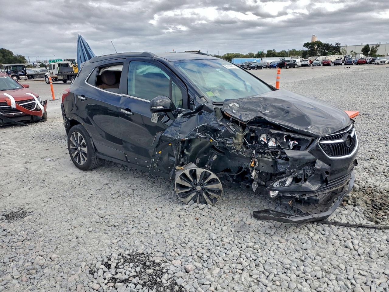 2019 BUICK ENCORE ESSENCE photo 4