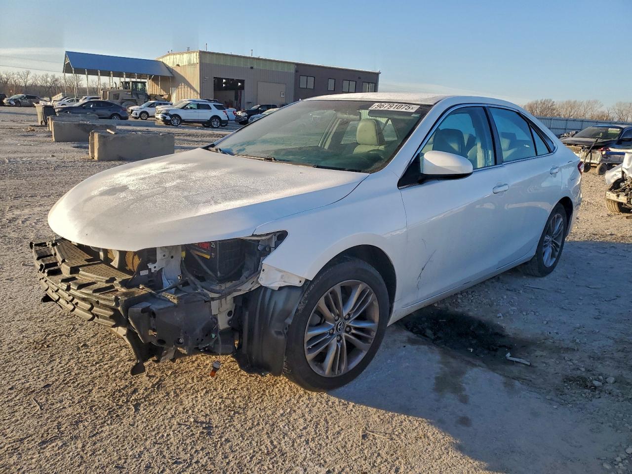 2015 TOYOTA CAMRY