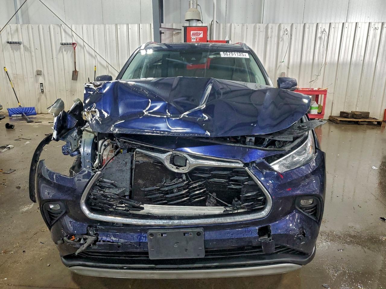 2020 TOYOTA HIGHLANDER PLATINUM photo 5