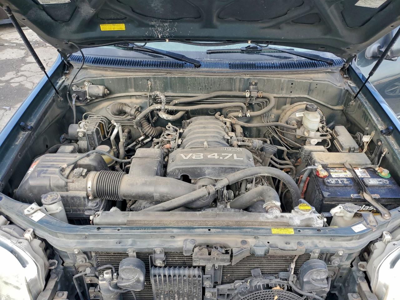 2006 TOYOTA SEQUOIA SR5 photo 12