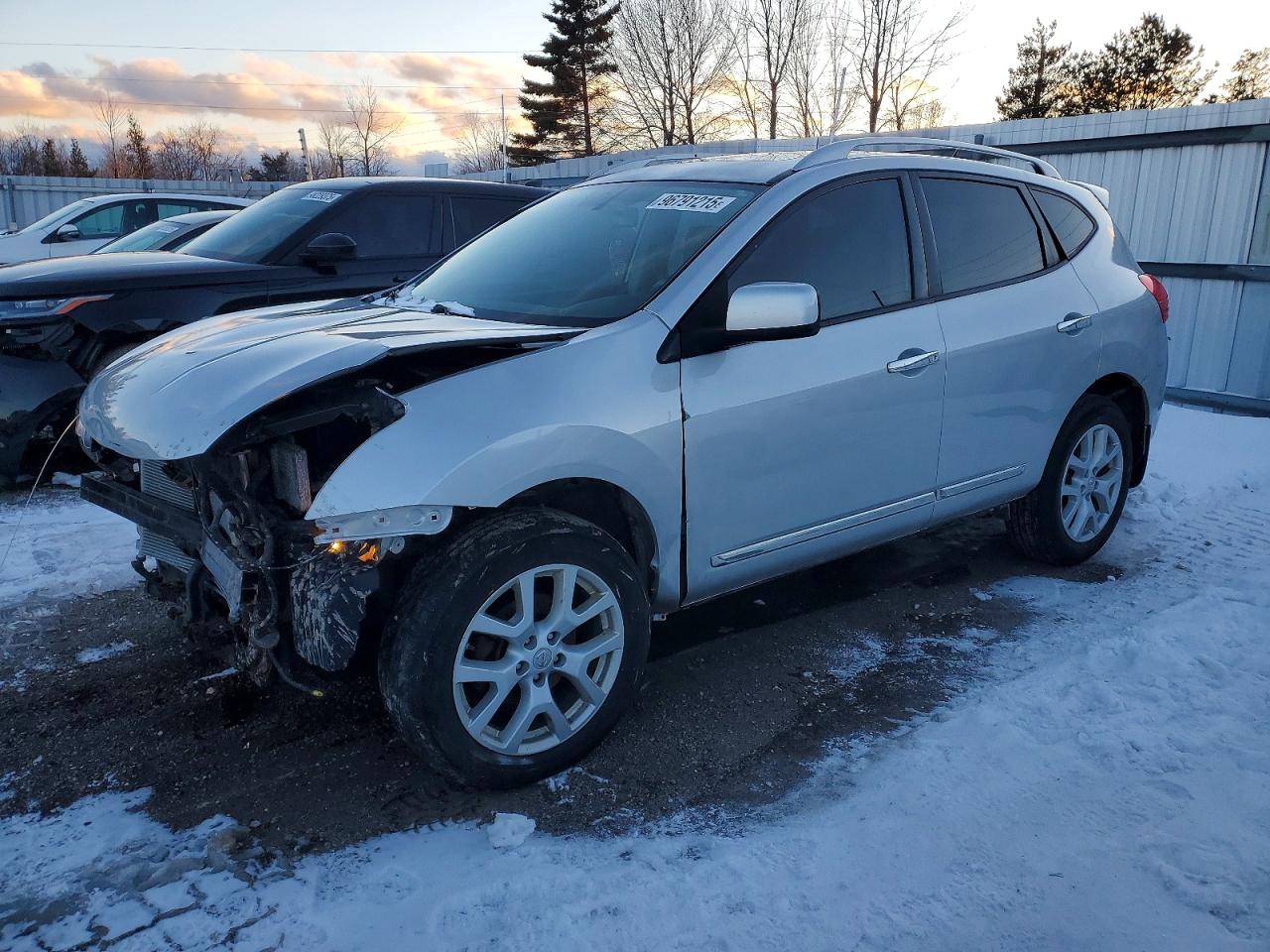 2013 NISSAN ROGUE