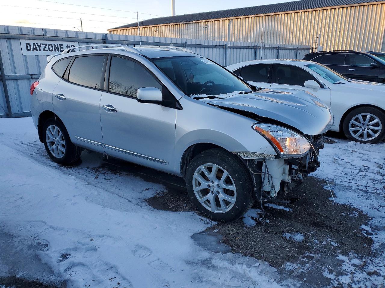 2013 NISSAN ROGUE S photo 4
