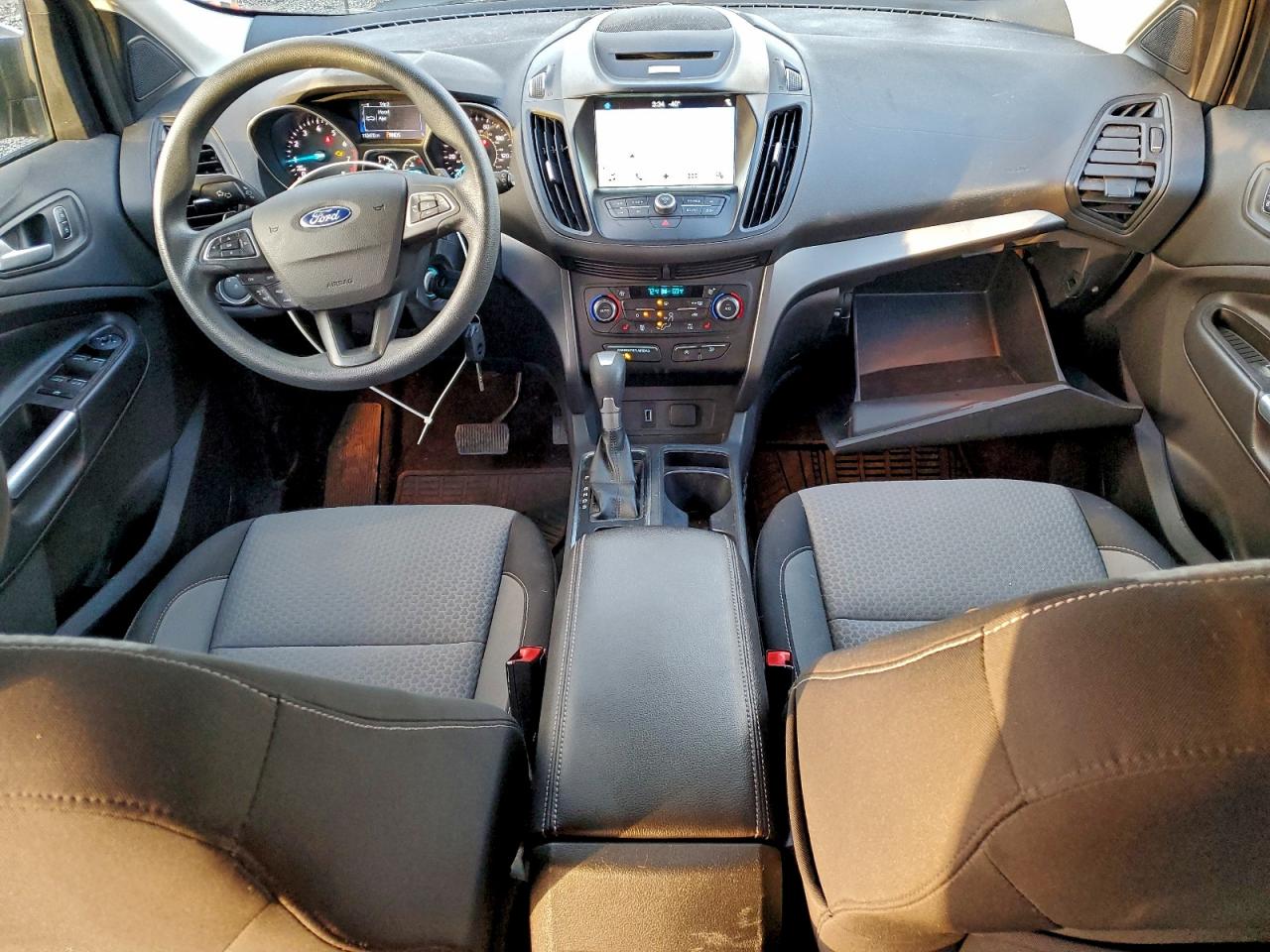 2017 FORD ESCAPE SE photo 8