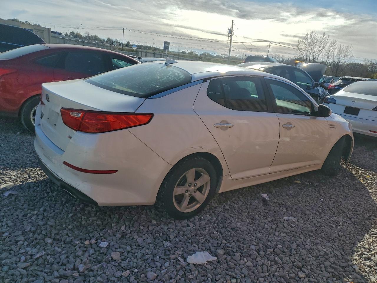 2014 KIA OPTIMA LX photo 3