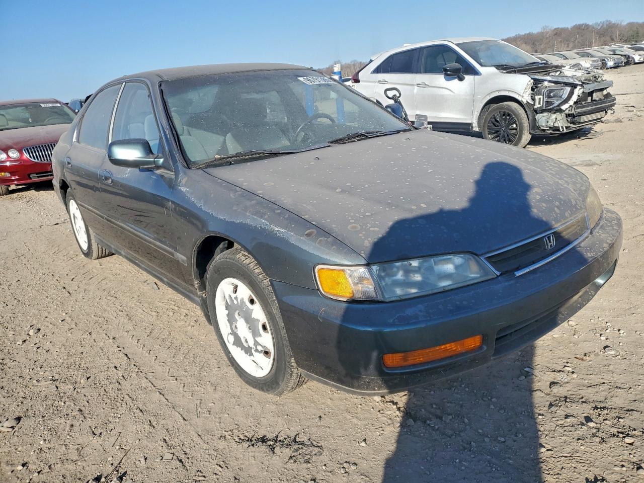 1997 HONDA ACCORD LX photo 4