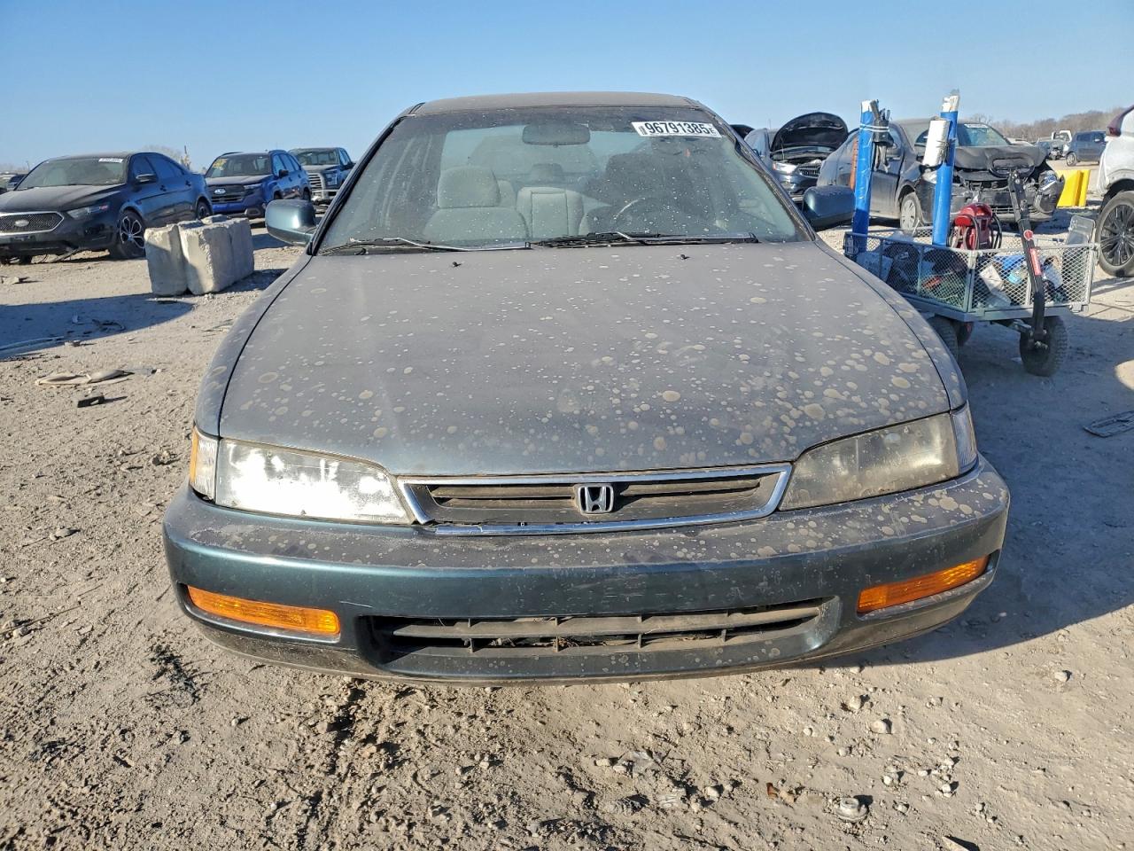 1997 HONDA ACCORD LX photo 5