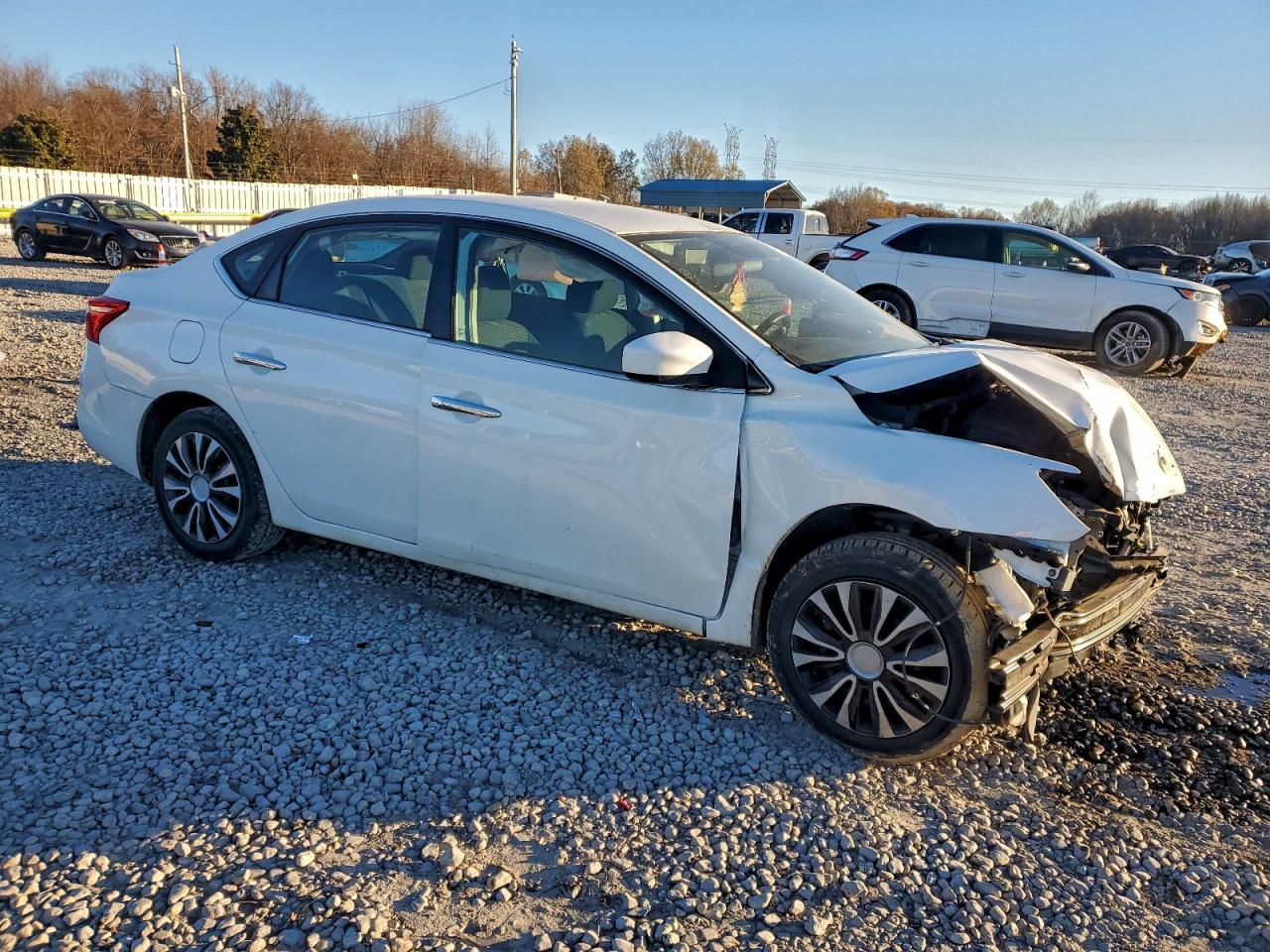 2019 NISSAN SENTRA S photo 4