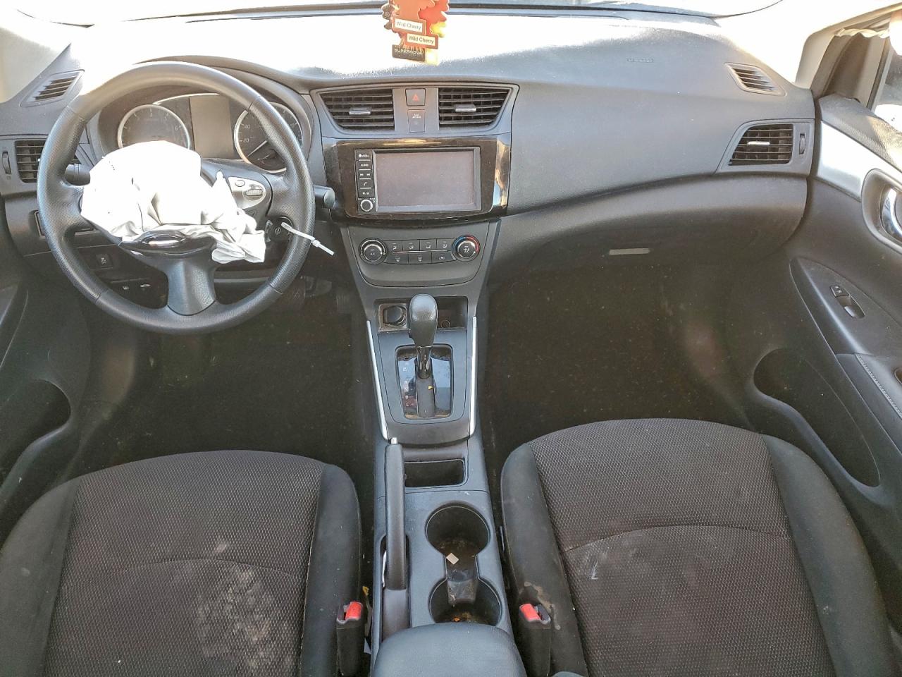 2019 NISSAN SENTRA S photo 8