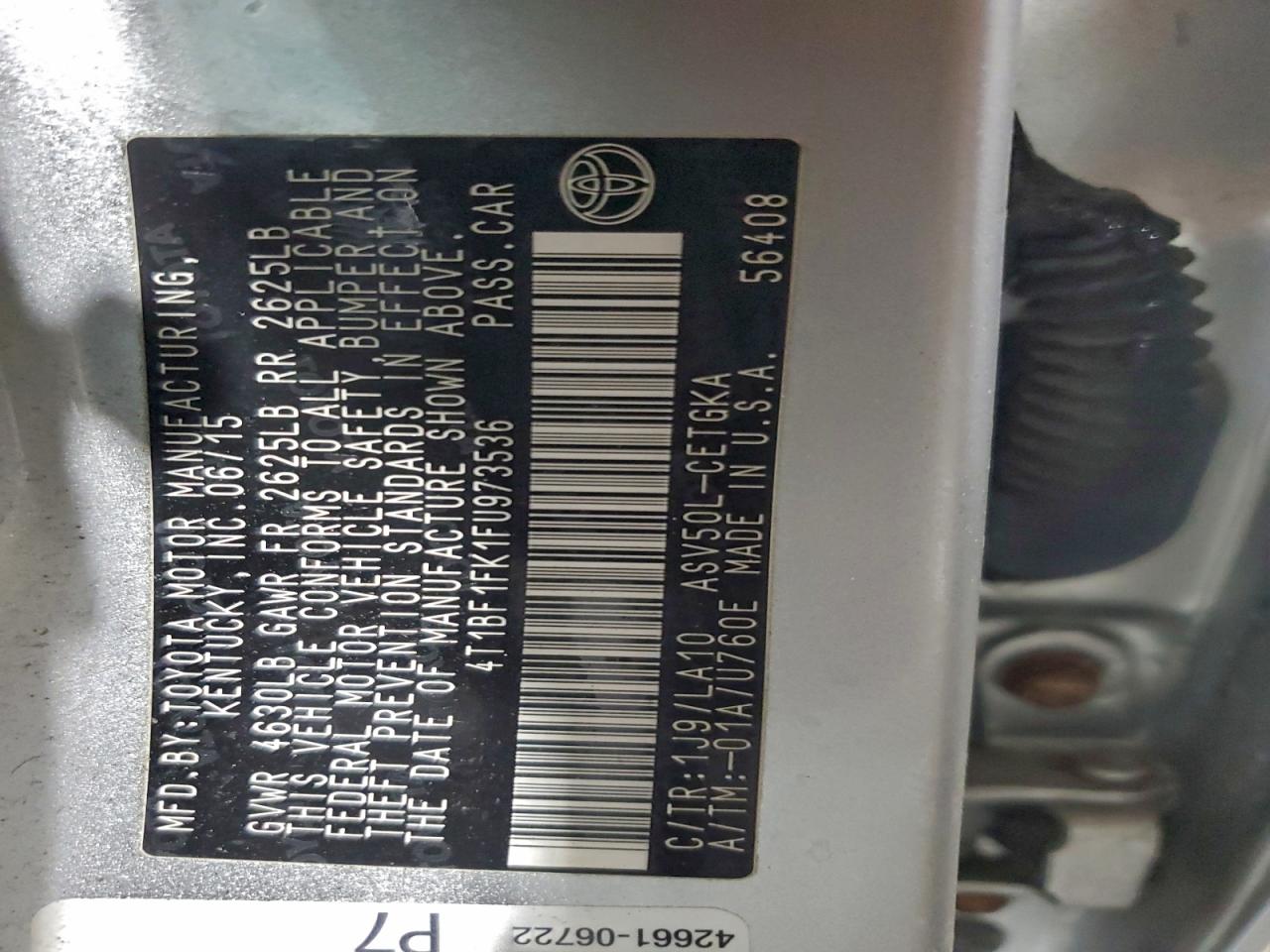 2015 TOYOTA CAMRY LE photo 12