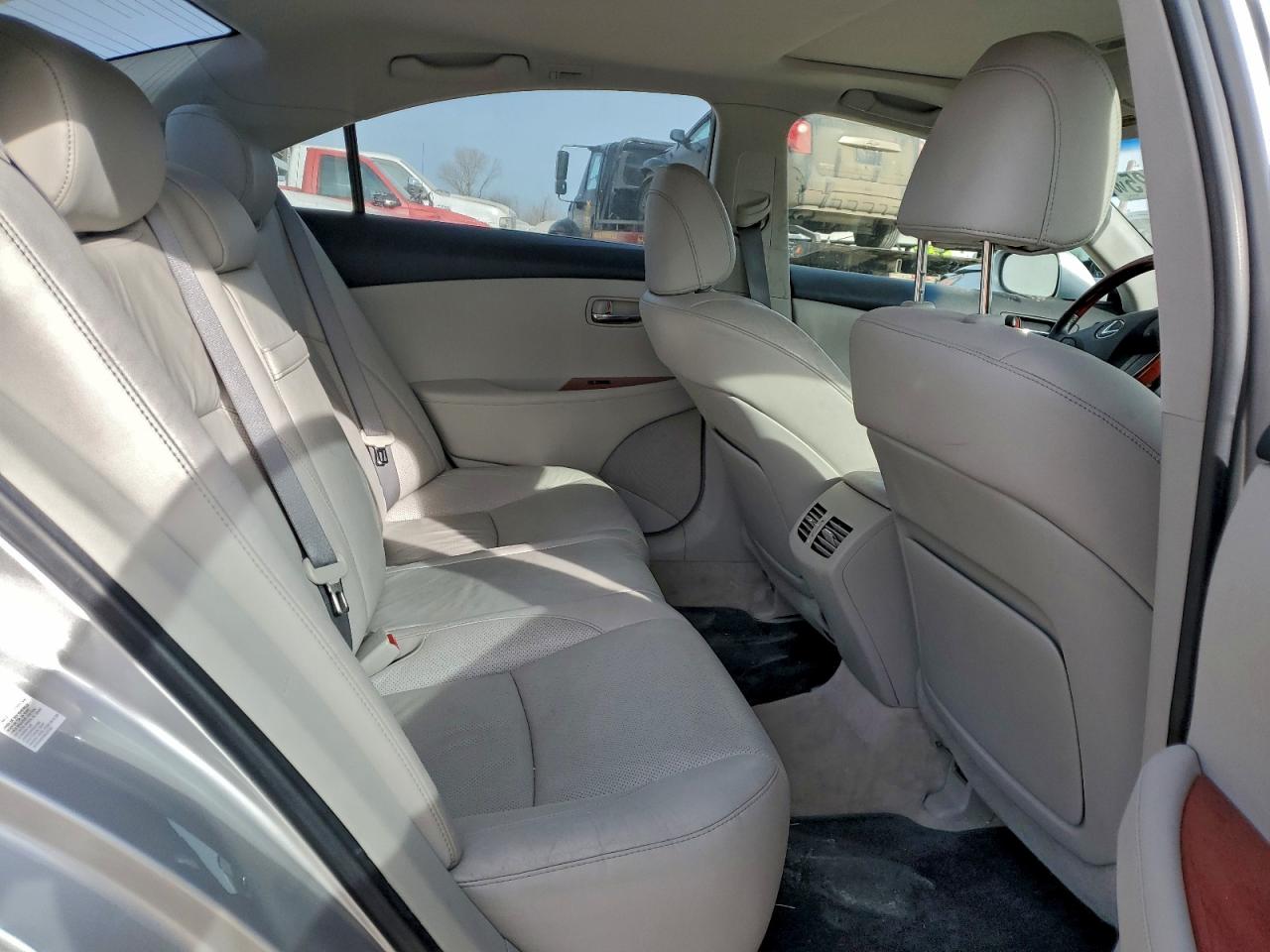 2009 LEXUS ES 350 photo 10