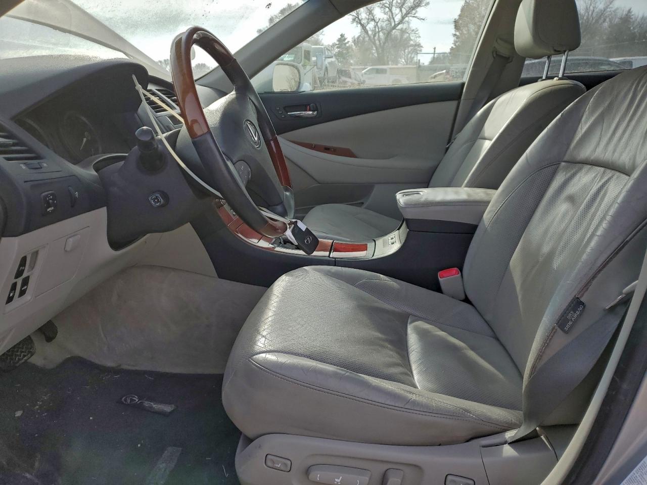 2009 LEXUS ES 350 photo 7