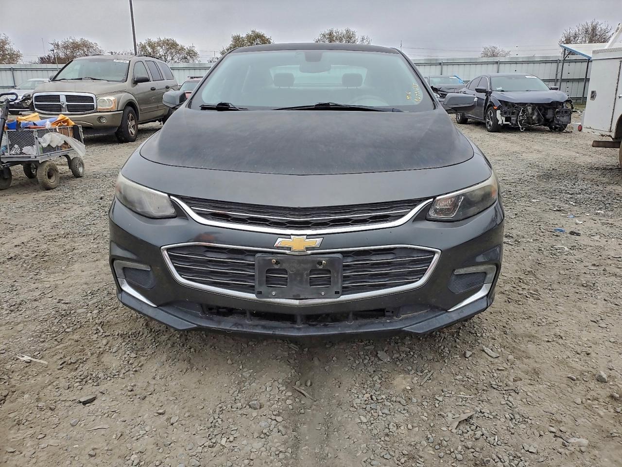 2017 CHEVROLET MALIBU LT photo 5