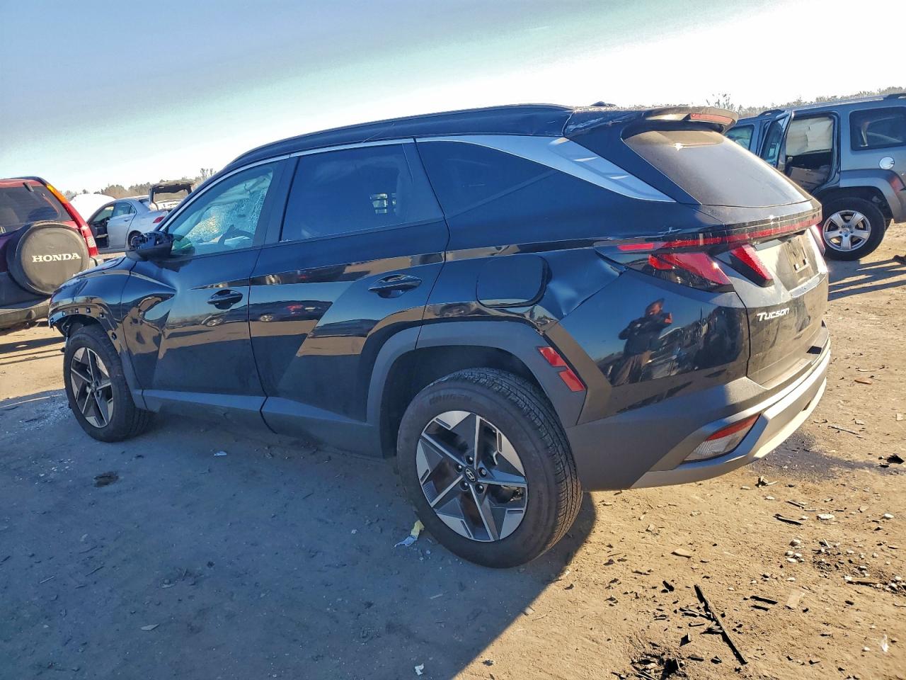 2025 HYUNDAI TUCSON SEL photo 2