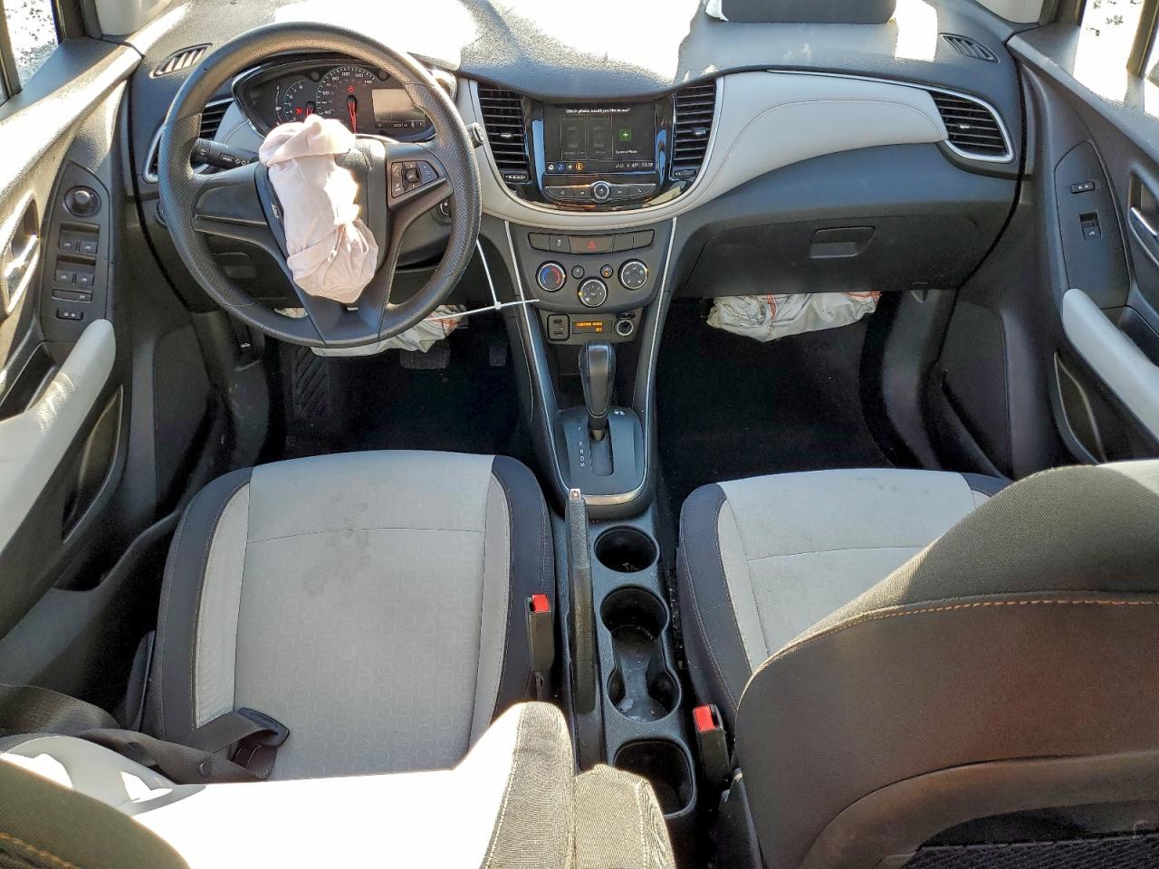 2018 CHEVROLET TRAX LS photo 8