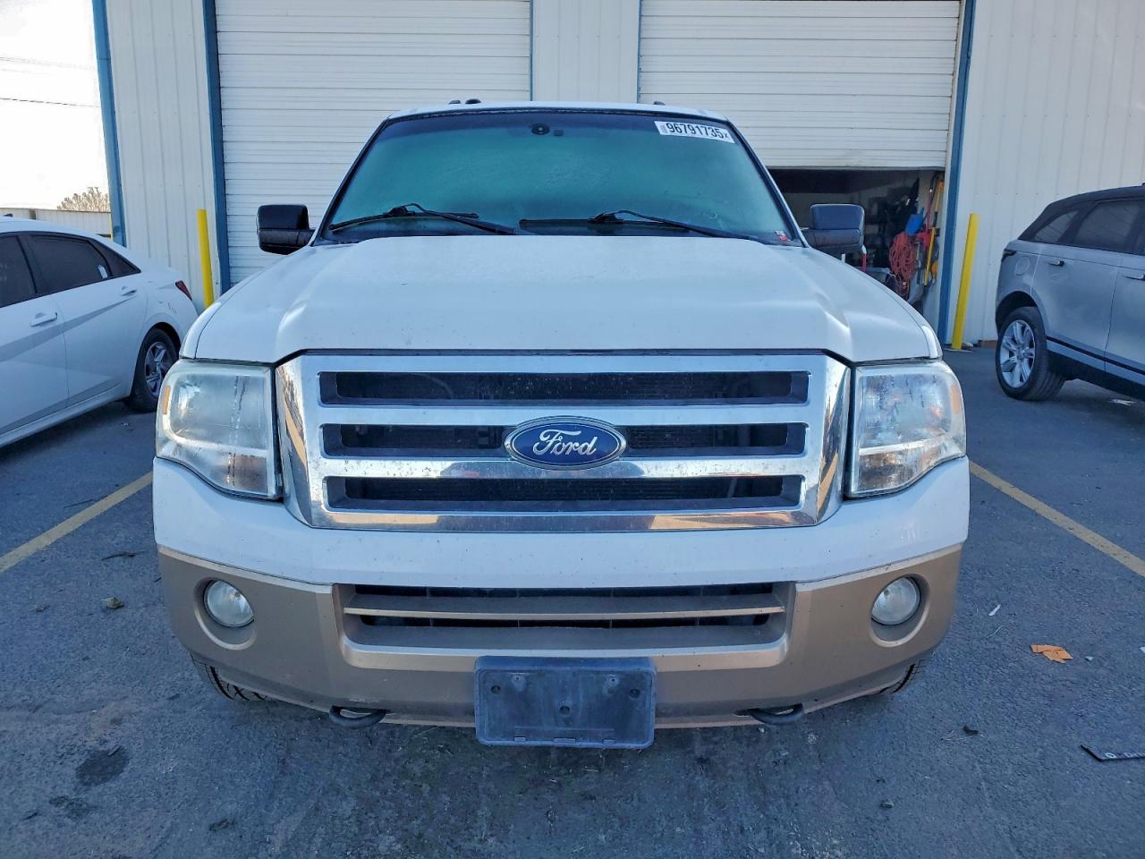2012 FORD EXPEDITION EL XLT photo 5