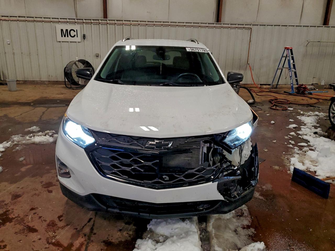 2020 CHEVROLET EQUINOX PREMIER photo 13
